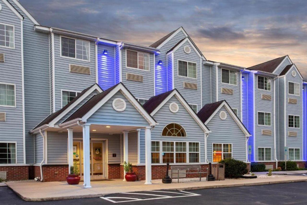 Microtel Inn & Suites By Wyndham Lillington/Campbell University Exterior photo